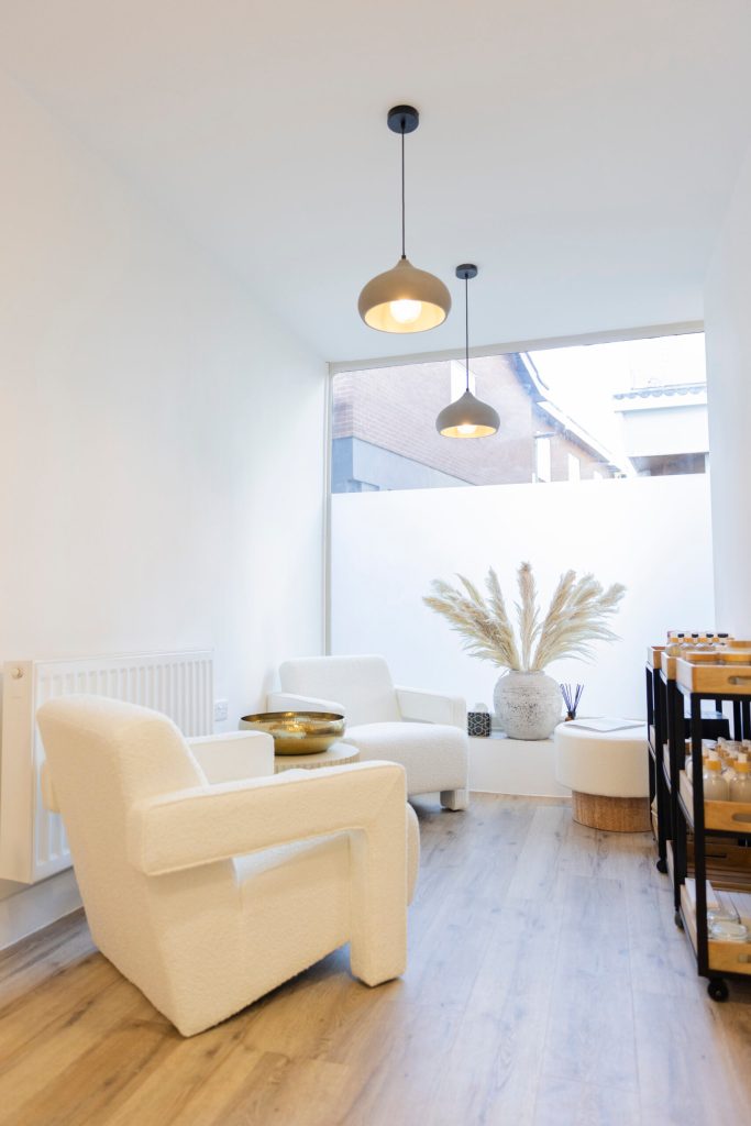 LumiSkinLoughborough-BeautyAestheticsLifestyleClinic-28-scaled